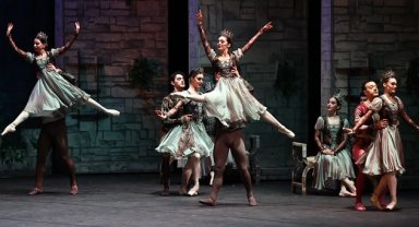 Denizli'de Opera ve Bale Günleri 'Kuğu Gölü' ile görkemli final yaptı