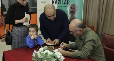 Faruk Duman Nilüfer'de "Edebi Kazılar"a konuk oldu