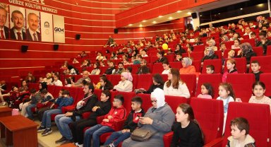 Gebze'de çocuklar ara tatil etkinliğiyle moral buldu