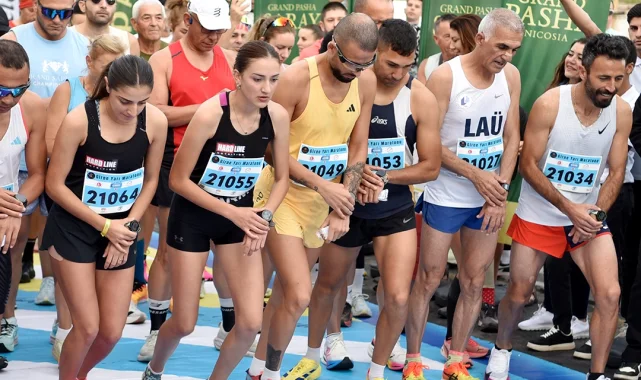 Girne Yarı Maratonu'nda adımlar dayanışmaya attı