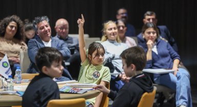 İstanbul Bakırköy'de Çocuk Meclisi'ne ilk adım