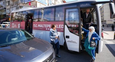 İstanbul Maltepe'nin ihtiyar delikanlıları ve altın kızları unutulmadı