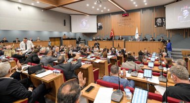 İzmir Büyükşehir'in 2026 bütçesi 110 milyar TL olarak öngörüldü