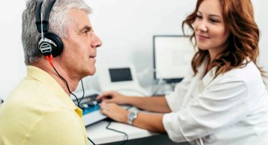 İzmit Belediyesi'nden ücretsiz işitme testi hizmeti