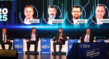 Kocaeli Bilişim Fuarı'nda yapay zeka tasarımın doğal ortağı oldu