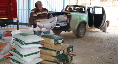 Kocaeli Büyükşehir'den yangın mağduru üreticilere destek