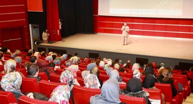 Kocaeli Gebze'de "Pratik Diksiyon" söyleşisi