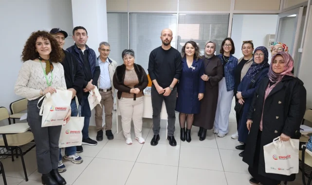 Kocaeli İzmit'te "Engelsiz Ebeveyn Akademisi"