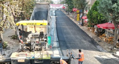 Kocaeli Zümrüt Sokak'ta asfalt ve aydınlatma hamlesi