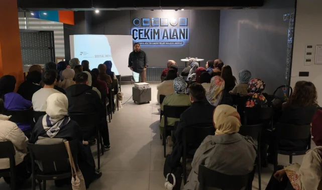 Konya'da 'Mekân, Hafıza ve Kadınlar Pazarı' kitap galası
