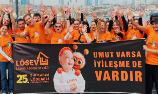 LÖSEV'den Üsküdar sahilinde danslı farkındalık