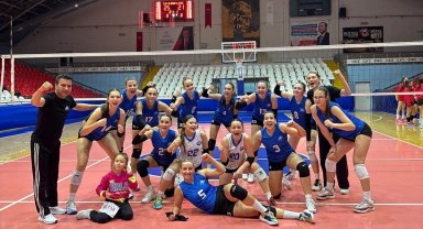 Manisa derbisinde gülen taraf Ataspor oldu