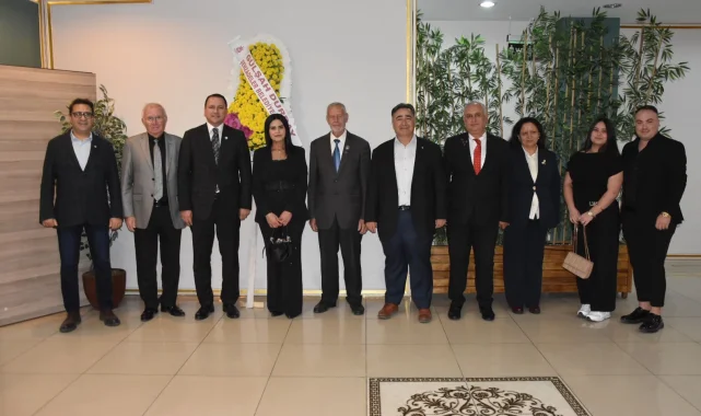 Manisa Şehit Aileleri ve Gaziler Derneği'nden tanışma yemeği