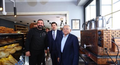 Memduh Büyükkılıç'tan Hunat esnafına ziyaret