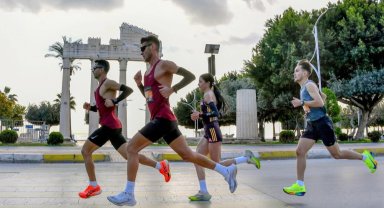 Mersin'de spor ve dostluk maratonla buluşuyor