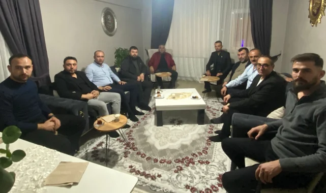 MHP'den Pazaryeri'nde 'Hayırlı Günler Komşum' ziyareti