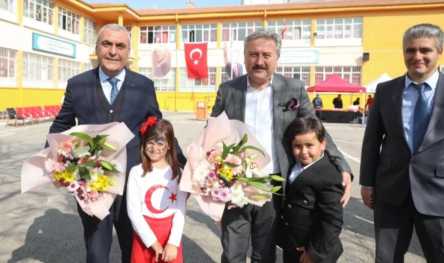 Mustafa Palancıoğlu'dan Esentepe Mumcular İlkokulu'na ziyaret