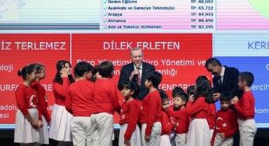 Öğretmenler Günü'nde atama müjdesi... 15 bin öğretmenin daha ataması yapıldı