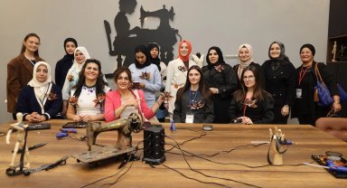 Ortadoğulu iş kadınlardan Kocaeli Moda Akademisi'ne övgü