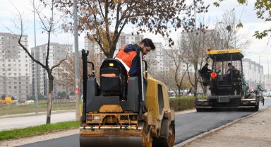 Osmangazi'de park içi yollar yenilendi