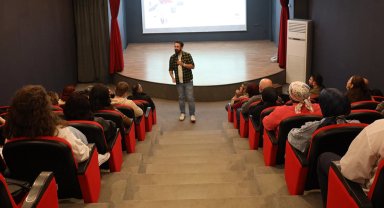 Sakarya Büyükşehir Akademi'den 'sinema' dersi