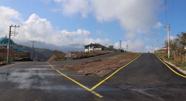Sakarya Büyükşehir'den Akyazı Beldibi'ye üst yapı dokunuşu