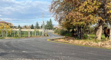 Sakarya Hendek'te 20 kilometrelik asfalt çalışmasını tamamladı