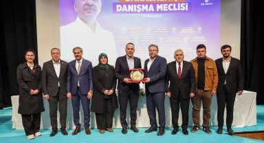 Sakarya'da Başkan Alemdar, İl Danışma Meclisi'nde hizmetleri anlattı