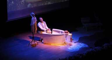 Sakarya'da Sait Faik oyunu izleyiciden tam not aldı