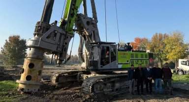Sakarya'da Şehir Kütüphanesi için ilk kazma vuruldu