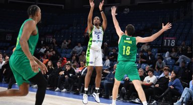 Tofaş Esenler Erokspor'a mağlup oldu