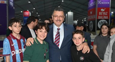 Trabzon'da edebiyat ve kültür şöleni başladı