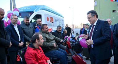 Trabzon'da ikinci engelsiz taksi hizmete girdi