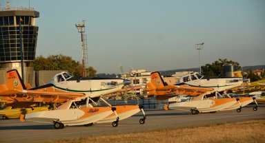Türkiye'nin yangın söndürme uçağı Hırvatistan'da kayıp! Pilot ve uçak aranıyor