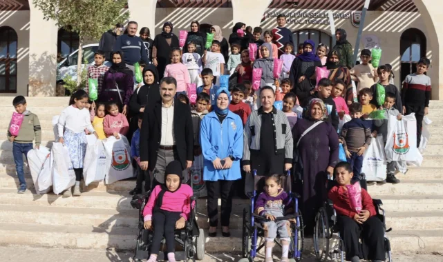 Yetim çocuklar unutamayacakları gün yaşadı