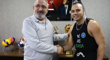 Alperay Demirciler Bursa Büyükşehir Belediyespor'da