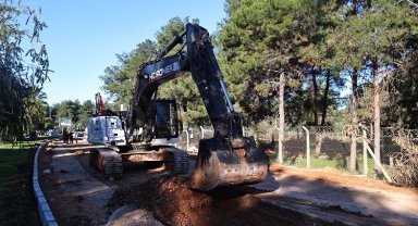 Antalya Büyükşehir'den Kardeş Kentler Caddesi'nde çalışma
