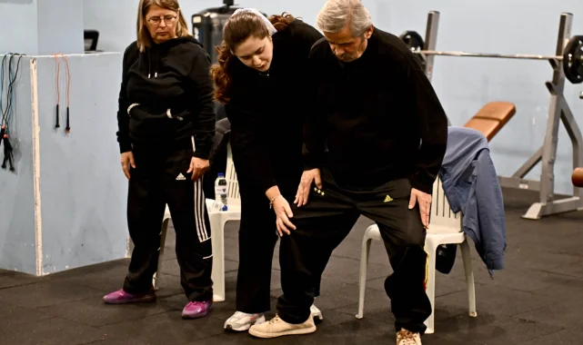 Antalya Muratpaşa'dan Parkinson hastalarına destek