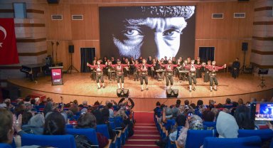 Atatürk'ün Ankara'ya gelişi 106. yılında sanatla kutlandı