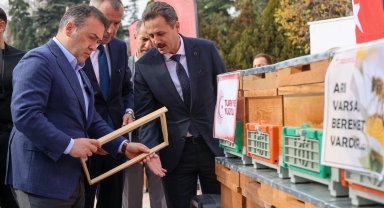 Bilecik'te arıcılara bin yeni kovan dağıtıldı