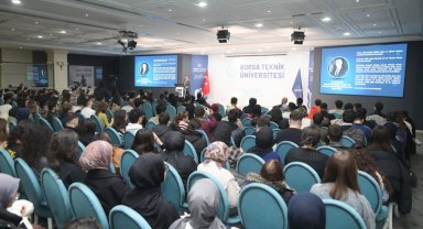 BTÜ Konuşmaları'nın konuğu Baran Çelik oldu