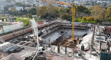 Bursa Atatürk Spor Salonu şekilleniyor