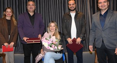 Bursa Osmangazi'de "Asla Pes Etmeyenler" söyleşisi ilham verdi