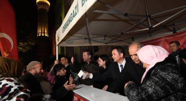 Bursa Osmangazi'de kandil simidi ikramı