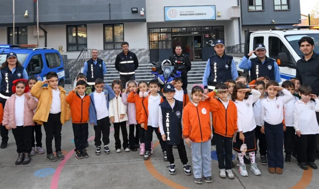 Bursa Osmangazi'de minikler zabıtanın görevlerini öğrendi