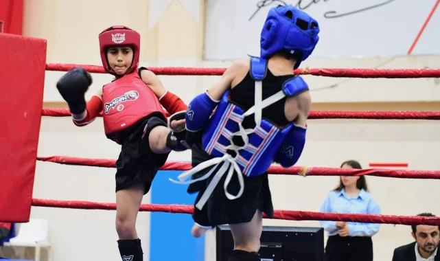 Bursa Osmangazi'de Muay Thai rüzgarı