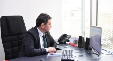 Bursa Osmangazi'de vatandaşın telefonlarını Başkan Aydın açtı