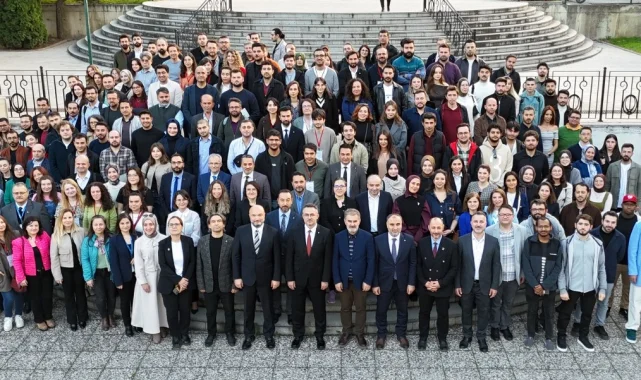 Bursa Teknik Üniversitesi mezunları aynı çatıda buluştu