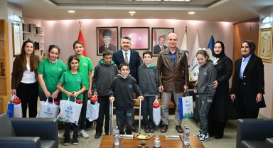 Bursa Yıldırım engelleri sevgiyle aşıyor