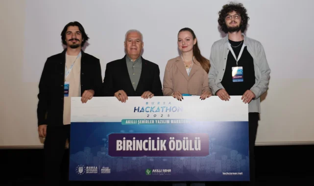 Bursa'nın akıllı geleceği Hackathon25'te kodlandı